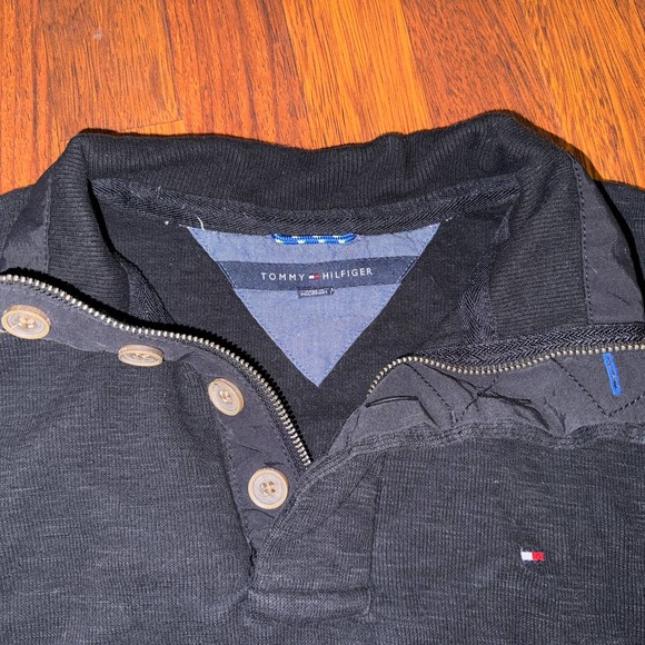 Tommy Hilfiger sweater size L - Picture 4 of 4